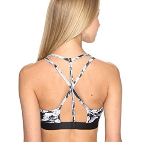 Puma Training Yogini Live Bra - Picture 5 of 6